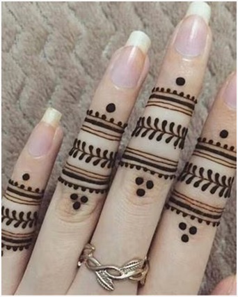Lines and dots Mehndi Design